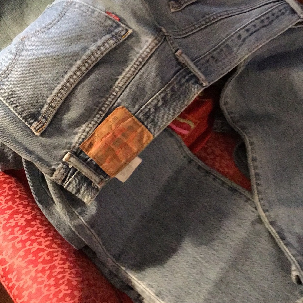3 Pair of Men’s Jeans Levi Brand New. Sold - Picture 3 of 3